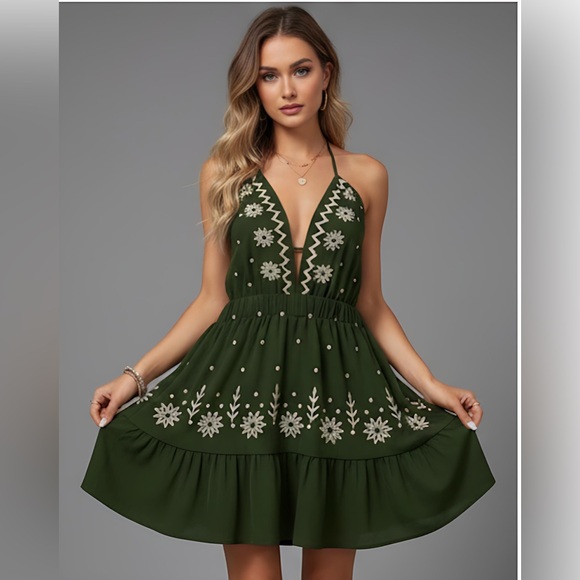 Boho Floral Embroidered Deep V-Neck Dress Green - Picture 3 of 10